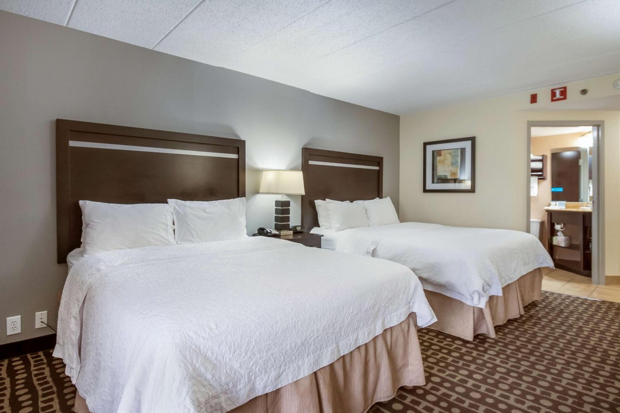 Hampton Inn West Columbus Exterior foto